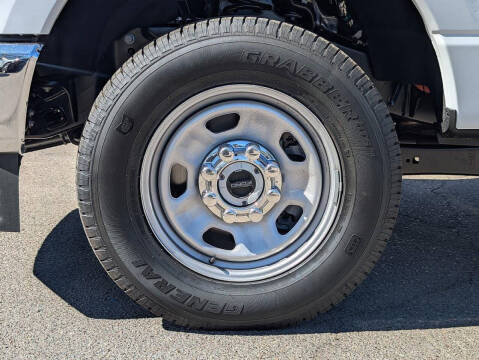 2025 Ford F-350 Super Duty XL