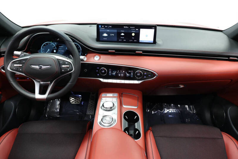 2023 Genesis GV70 2.5T Standard