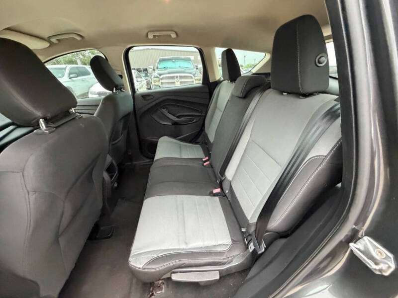 2019 Ford Escape S