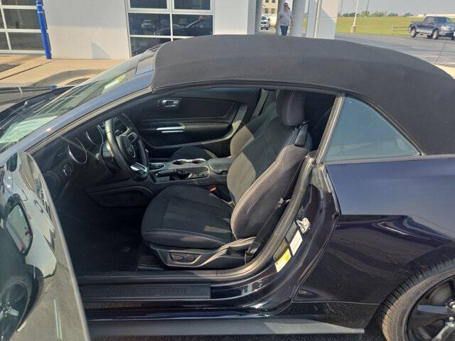 2021 Ford Mustang EcoBoost