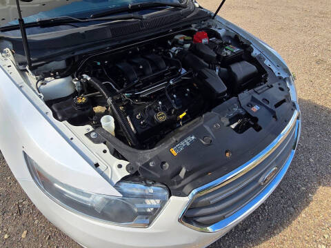 2016 Ford Taurus SEL