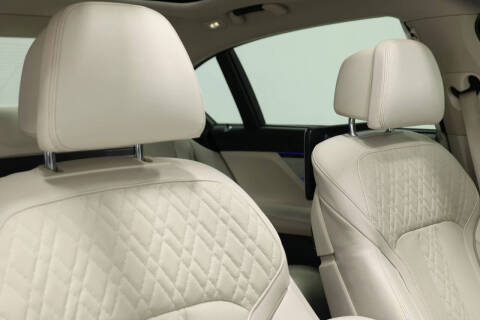 2021 BMW 7 Series ALPINA B7 xDrive