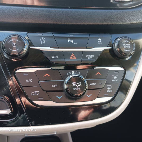 2018 Chrysler Pacifica Touring Plus