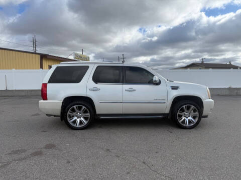 2010 Cadillac Escalade Luxury