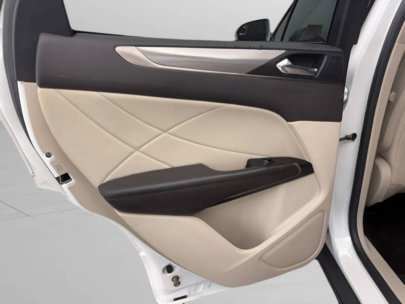 2019 Lincoln MKC Premiere