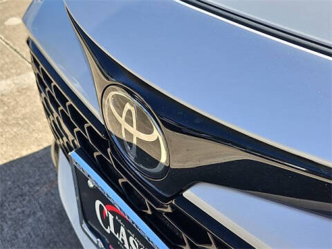 2023 Toyota Corolla Hatchback XSE