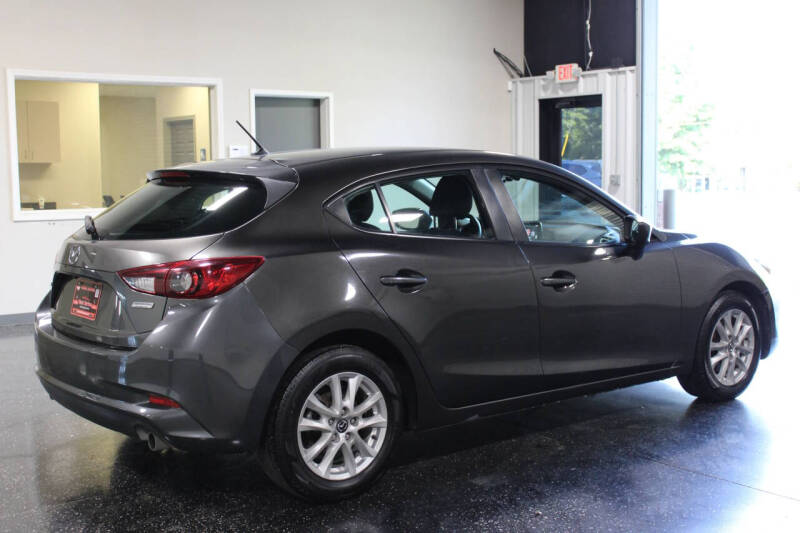 2017 Mazda MAZDA3 Sport