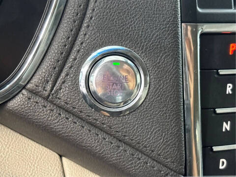 2017 Lincoln Continental Select