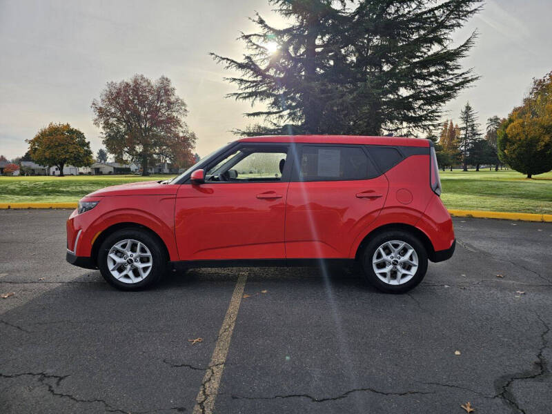2023 Kia Soul LX