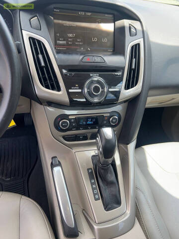 2012 Ford Focus SEL