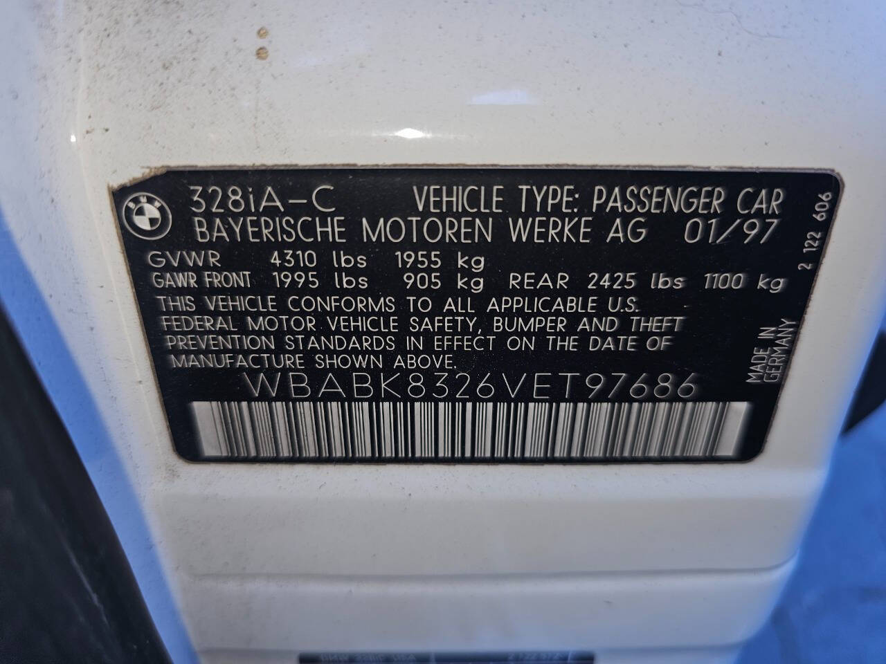 1997 BMW 3 Series 26