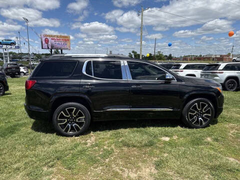 2019 GMC Acadia Denali