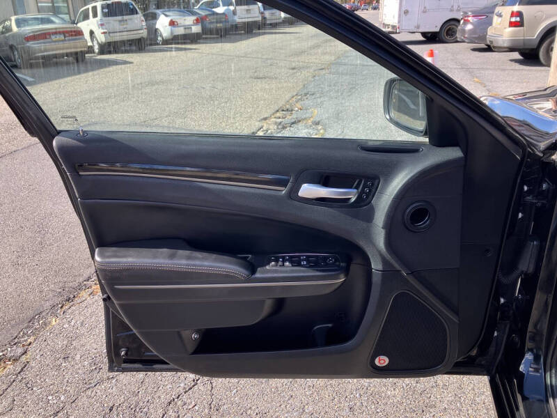 2017 Chrysler 300 S Alloy Edition