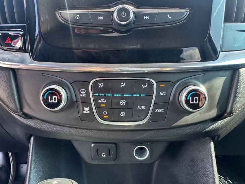 2018 Chevrolet Traverse LS