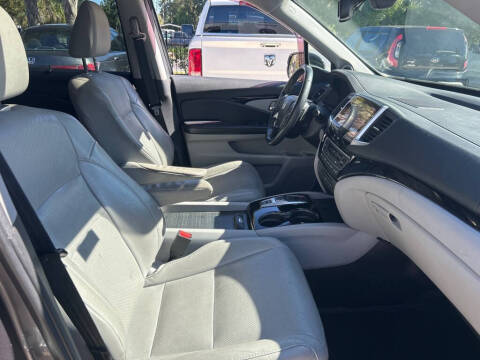 2017 Honda Pilot Elite