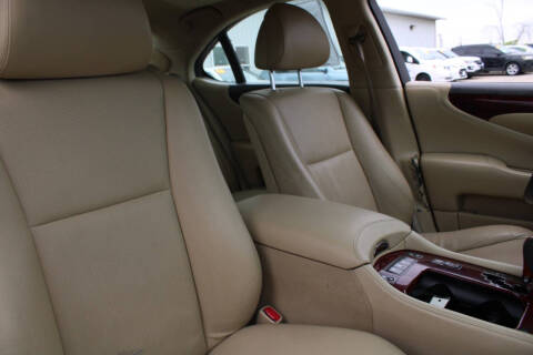 2007 Lexus LS 460
