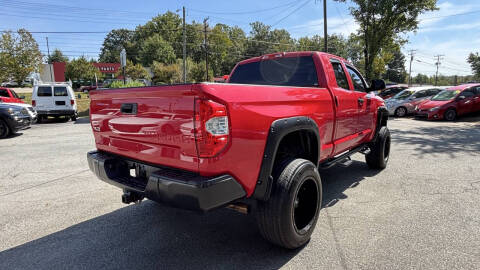 2015 Toyota Tundra SR5