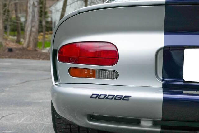 1998 Dodge Viper GTS