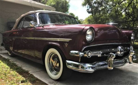 1954 Ford Crestline