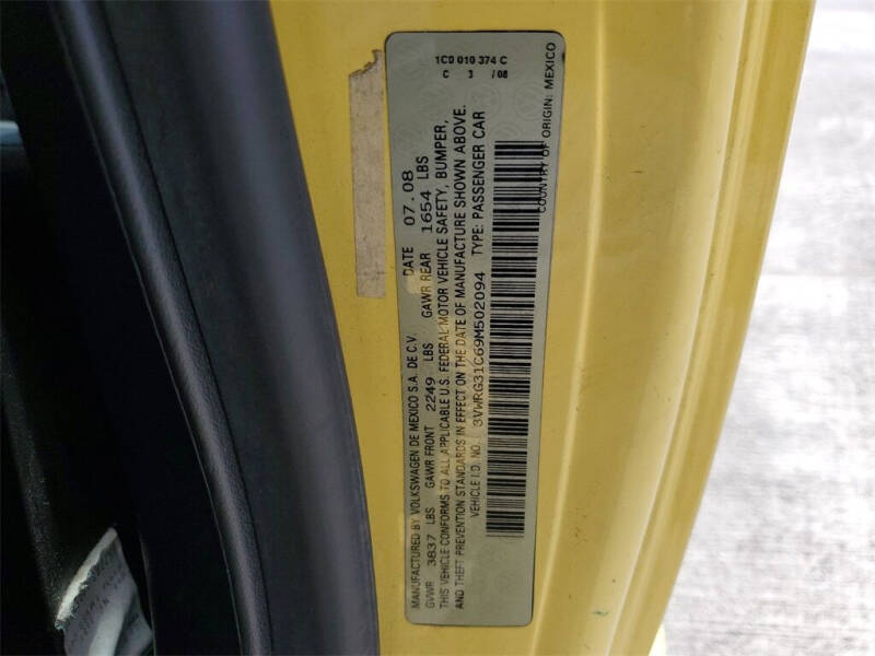 2009 Volkswagen New Beetle Base PZEV