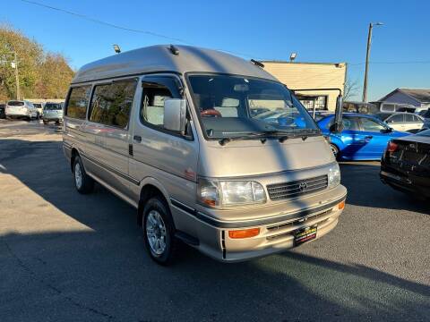 1996 Toyota Hiace for sale at Virginia Auto Mall - JDM in Woodford VA