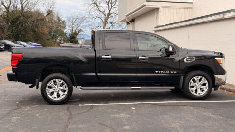 2017 Nissan Titan XD SV