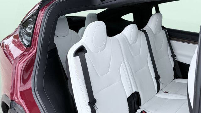 2023 Tesla Model X Standard Range