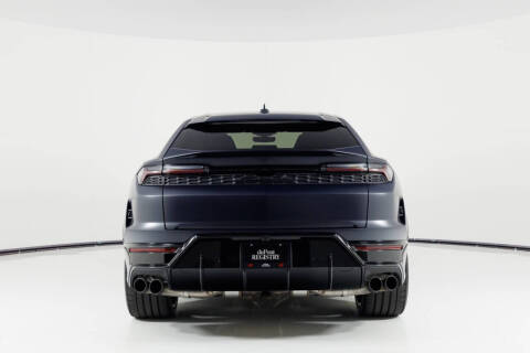 2025 Lamborghini Urus SE