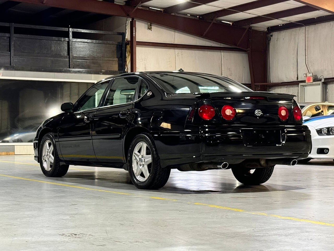 2004 Chevrolet Impala for sale at Carnival Car Company in Victoria, TX