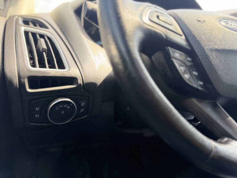 2016 Ford Focus Titanium