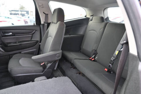 2017 Chevrolet Traverse LT