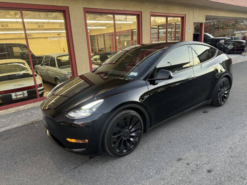 2023 Tesla Model Y Performance