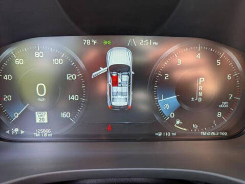 2018 Volvo XC60 T6 Momentum