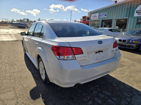 2011 Subaru Legacy 2.5i Premium