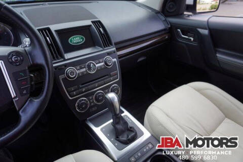 2015 Land Rover LR2 HSE LUX
