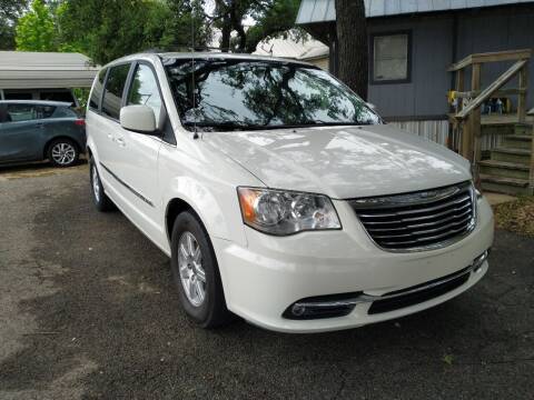 2013 Chrysler Town and Country for sale at FAST MOTORS LLC in Austin TX