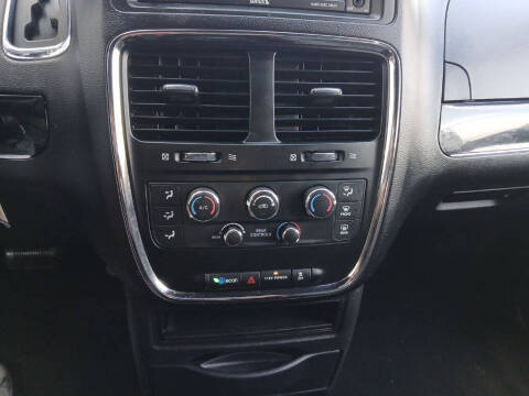 2020 Dodge Grand Caravan SE