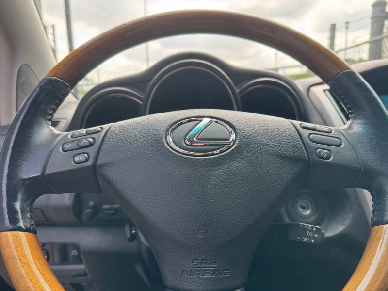 2005 Lexus RX 330