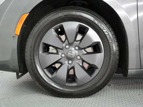 2019 Chrysler Pacifica Hybrid Limited