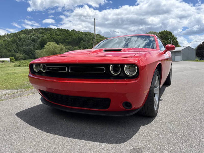 2016 Dodge Challenger SXT