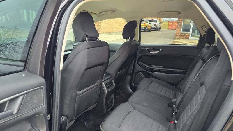 2017 Ford Edge SE