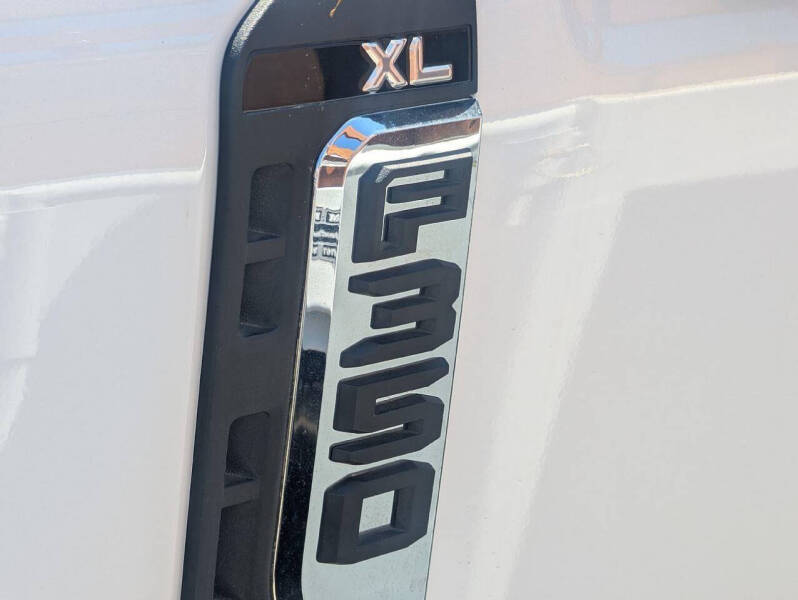 2024 Ford F-350 Super Duty XL