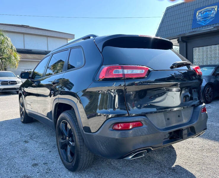 2015 Jeep Cherokee Altitude