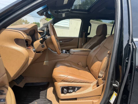 2017 Cadillac Escalade ESV Platinum