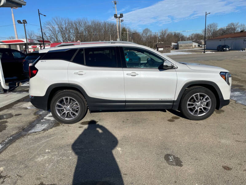 Used 2023 GMC Terrain SLT with VIN 3GKALVEG9PL240700 for sale in Maquoketa, IA