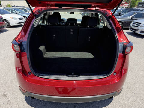 2017 Mazda CX-5 Sport