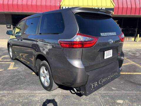 2020 Toyota Sienna L 7-Passenger