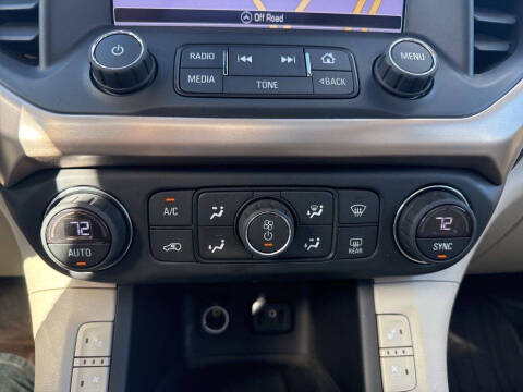 2017 GMC Acadia Denali