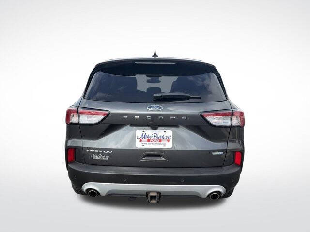 2020 Ford Escape Titanium