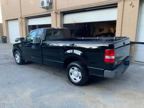 2005 Ford F-150 for sale at Desi's Used Cars in Peabody MA